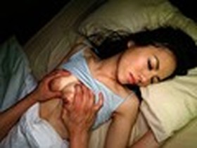 初体験は母と… 武藤あやか　サンプル画像06